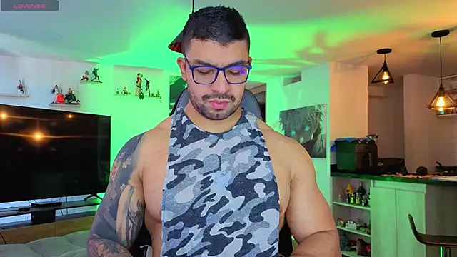 Michael Diamond online show from 11/02/25, 06:35