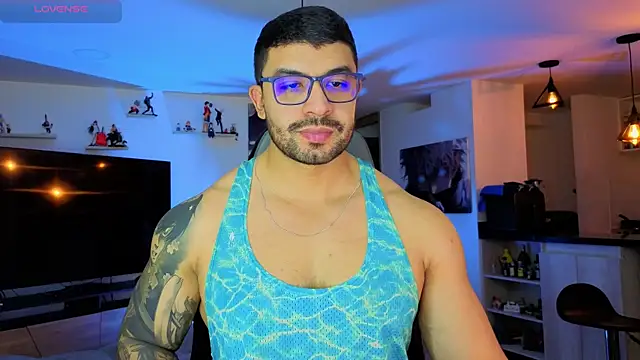 Michael Diamond online show from 10/18/25, 01:29