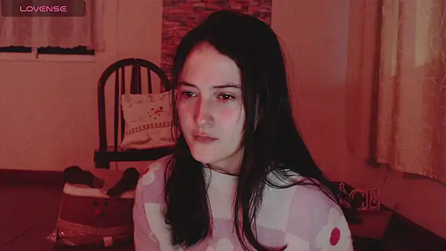 Snapshot of AlissonnFoxx chatting on 12/15/24, 09:03 AlissonnFoxx online show from 12/15/24, 09:03