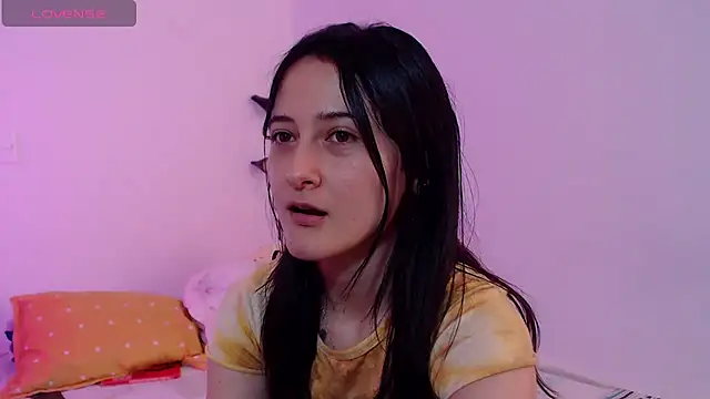 AlissonnFoxx online show from 04/08/26, 07:37