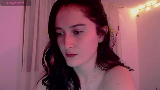 Snapshot of AlissonnFoxx chatting on 02/23/25, 05:01 AlissonnFoxx online show from 02/23/25, 05:01