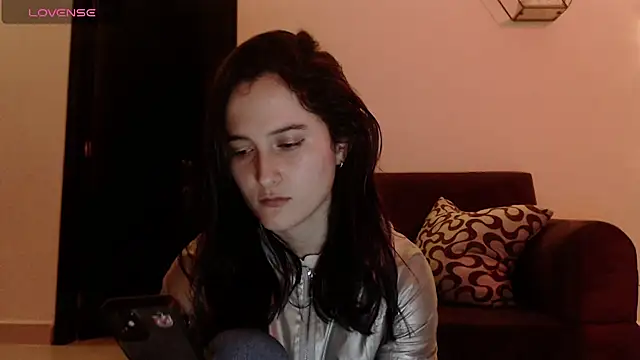 Snapshot of AlissonnFoxx chatting on 01/12/25, 07:00 AlissonnFoxx online show from 01/12/25, 07:00