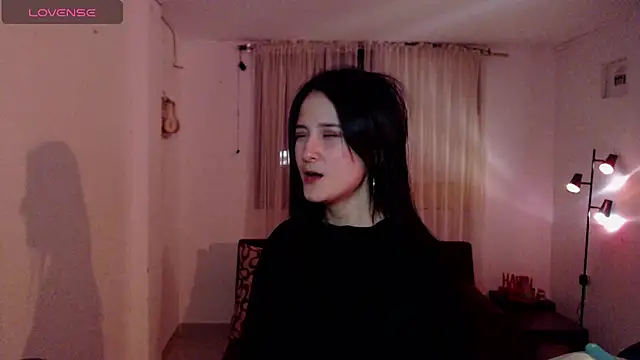 Snapshot of AlissonnFoxx chatting on 09/21/25, 05:01 AlissonnFoxx online show from 09/21/25, 05:01