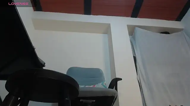 ammarahot7777 online show from 11/07/25, 01:32