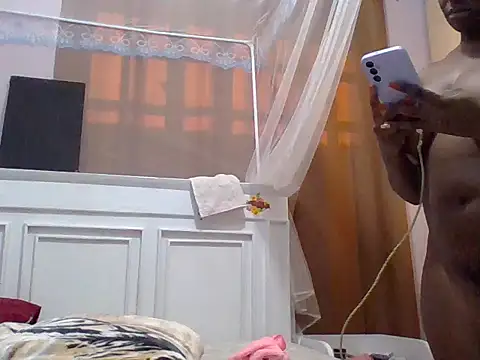 Snapshot of sweet-fancy chatting on 06/05/26, 05:45 sweet-fancy online show from 06/05/26, 05:45