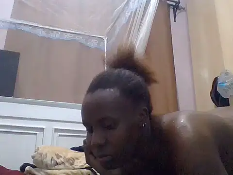 Snapshot of sweet-fancy chatting on 07/16/26, 06:27 sweet-fancy online show from 07/16/26, 06:27