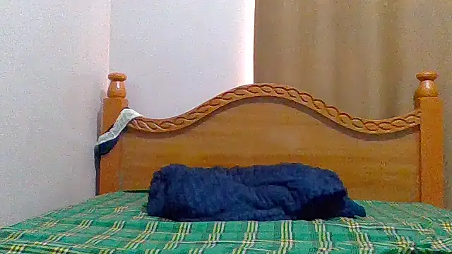 sweet-fancy online show from 03/04/26, 07:38