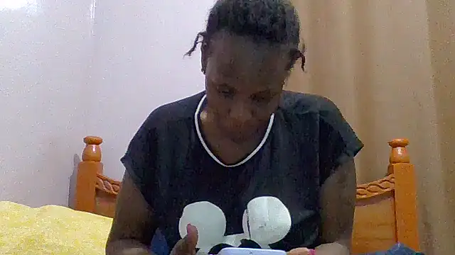 sweet-fancy online show from 02/23/26, 03:34