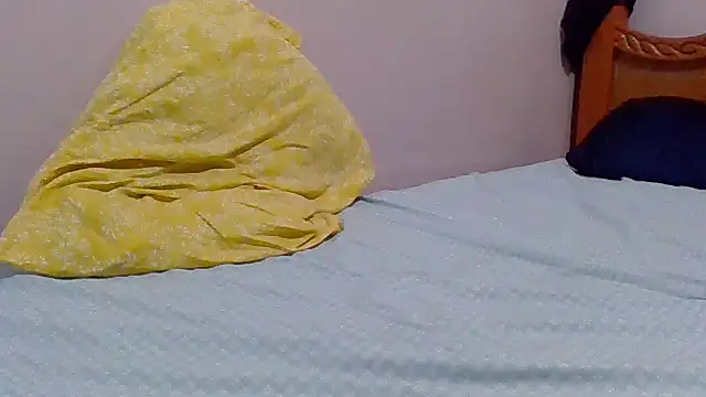 sweet-fancy online show from 04/03/26, 05:19