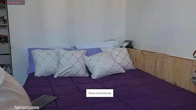 Snapshot of hanarousse chatting on 11/26/25, 02:39 hanarousse online show from 11/26/25, 02:39