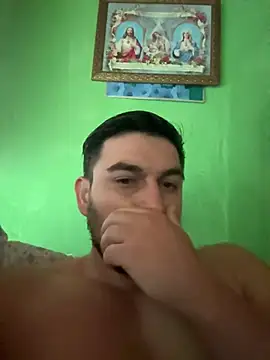 Rejoined Sugar online show from 05/19/26, 11:06