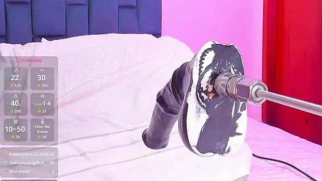  julyy  online show from 11/08/25, 12:47