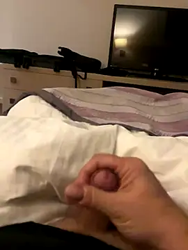 neugrg online show from 11/12/25, 09:40