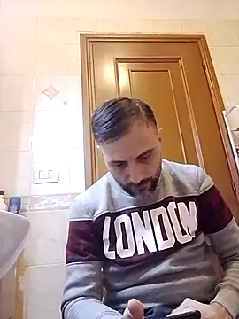 coppiasenzacensura online show from 11/28/25, 03:34