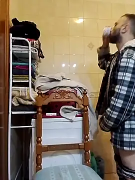 coppiasenzacensura online show from 10/20/25, 03:30