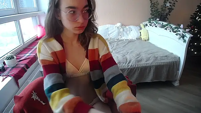 MissLinaDream online show from 02/15/25, 01:27