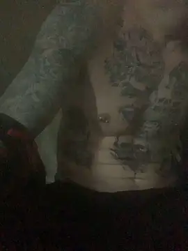 Snapshot of PIercingBoy38 chatting on 02/21/25, 04:16 PIercingBoy38 online show from 02/21/25, 04:16