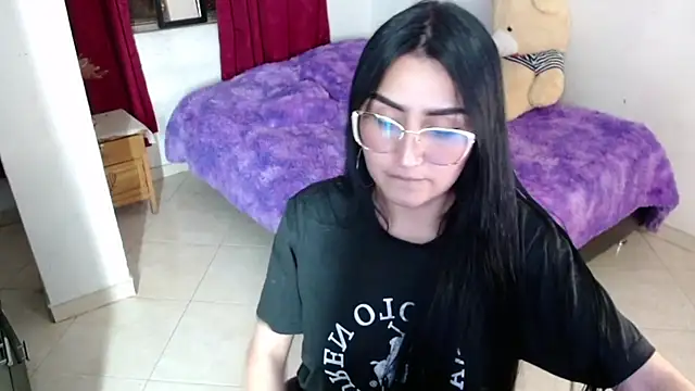 Tiffani Williams online show from 02/24/26, 11:27