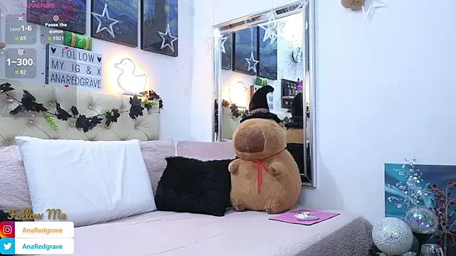 AnnaRedgrave online show from 11/10/25, 07:24