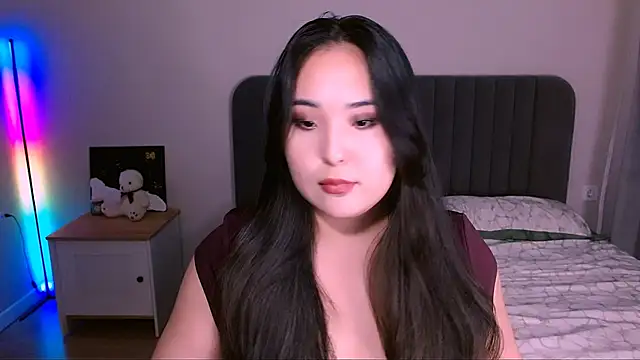 Snapshot of monabooty chatting on 11/12/25, 05:06 monabooty online show from 11/12/25, 05:06