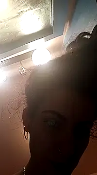 Snapshot of petiteDollface chatting on 03/10/25, 03:56 petiteDollface online show from 03/10/25, 03:56