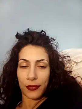 Snapshot of petiteDollface chatting on 03/11/25, 10:18 petiteDollface online show from 03/11/25, 10:18