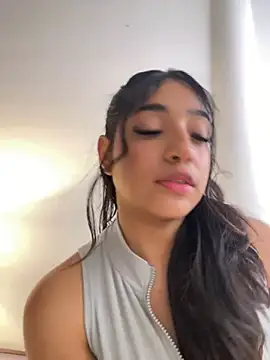 Bellafr online show from 01/04/25, 08:48