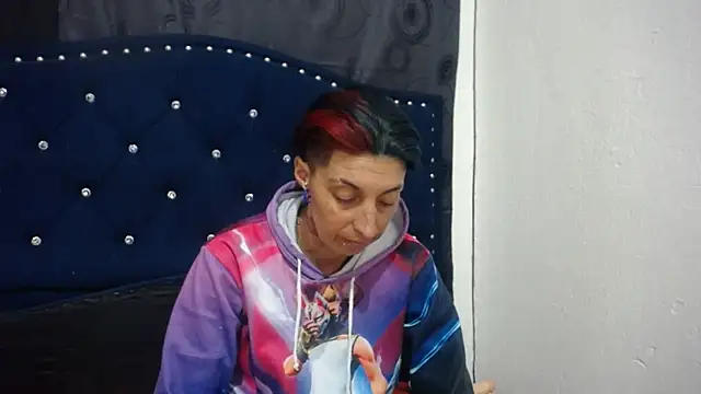 anyu1306 online show from 02/12/25, 04:44