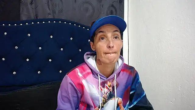 anyu1306 online show from 02/27/25, 10:31