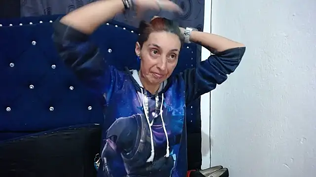 anyu1306 online show from 02/23/25, 05:45