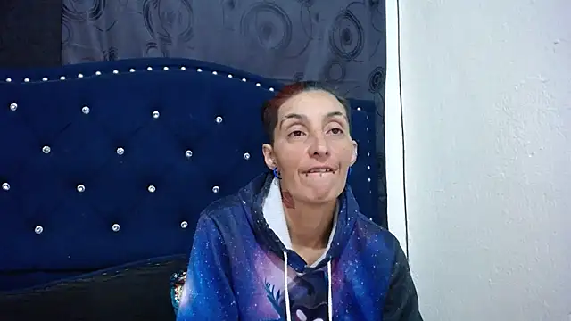 anyu1306 online show from 02/18/25, 02:05