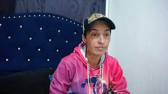 anyu1306 online show from 03/16/25, 07:17