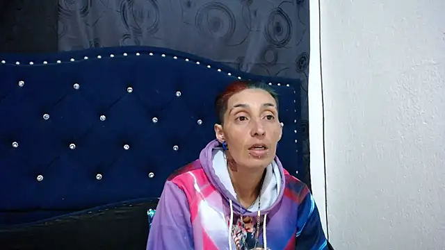 anyu1306 online show from 02/14/25, 06:02