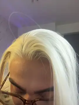 Miss sagitario online show from 04/23/26, 12:22