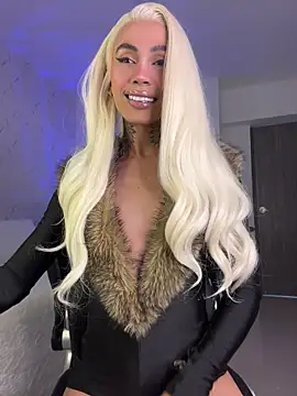 Miss sagitario online show from 05/23/26, 12:04