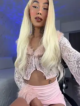 Miss sagitario online show from 06/12/26, 12:14