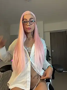 Miss sagitario online show from 03/13/26, 11:48