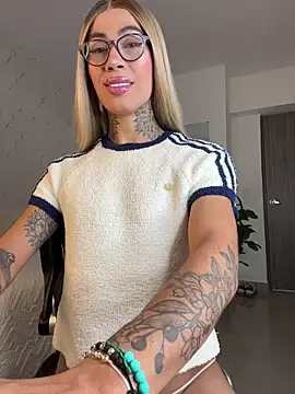 Miss sagitario online show from 04/09/26, 12:11