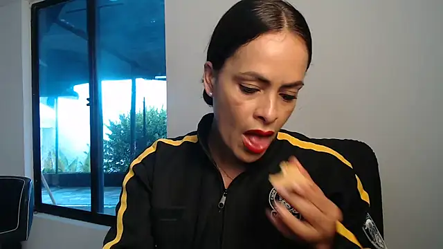 susana07 online show from 03/05/26, 11:29