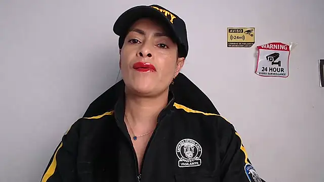 Snapshot of susana07 chatting on 05/25/26, 11:53 susana07 online show from 05/25/26, 11:53