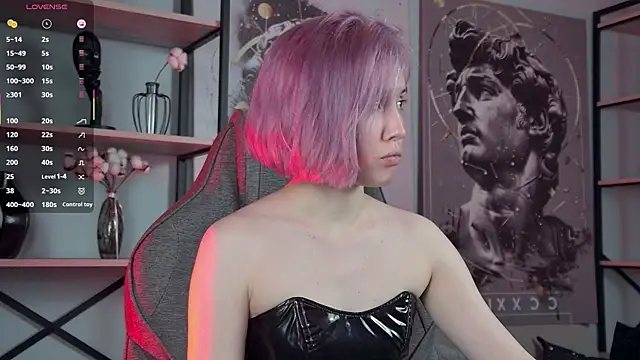 ReiYosimoto online show from 10/27/25, 03:46