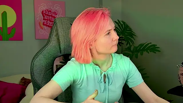 ReiYosimoto online show from 09/29/25, 11:49