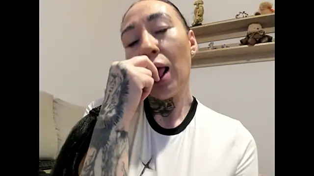 Rayanablackandwhite online show from 03/12/26, 08:35