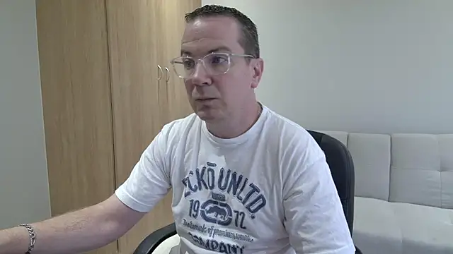 BrettJ81 online show from 02/07/26, 12:46