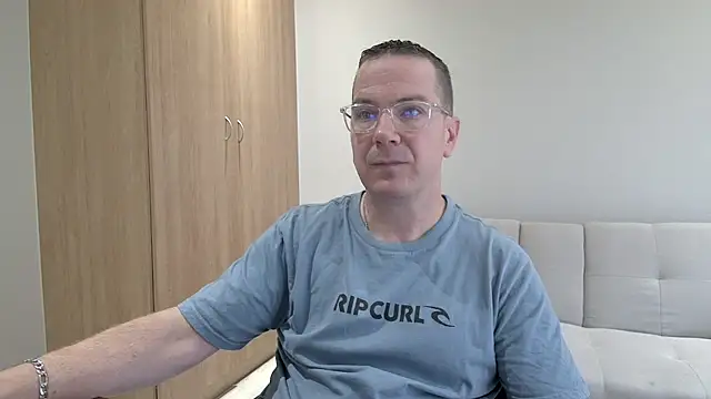 BrettJ81 online show from 02/20/26, 02:30