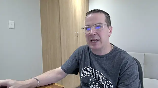 BrettJ81 online show from 03/02/25, 01:09