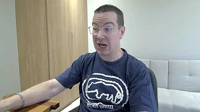 BrettJ81 online show from 02/03/26, 02:44