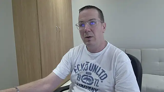 BrettJ81 online show from 03/08/26, 01:03