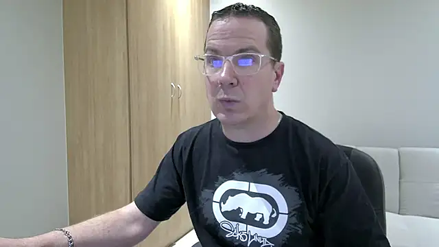 BrettJ81 online show from 09/10/25, 03:33