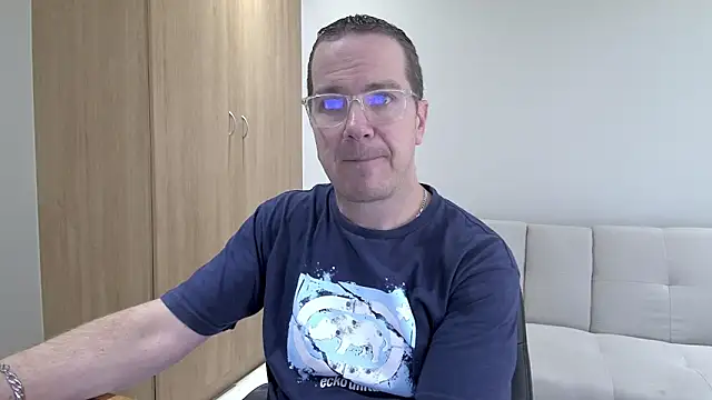 BrettJ81 online show from 04/20/26, 02:51